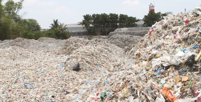 Plastic waste dump in Surabaya