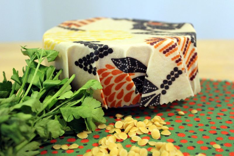 Photo of plastic-free beeswax wrap