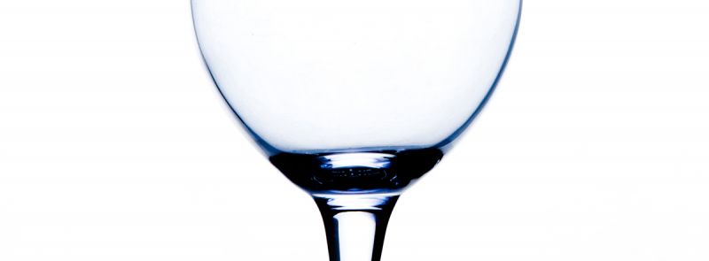 Clear wine glass