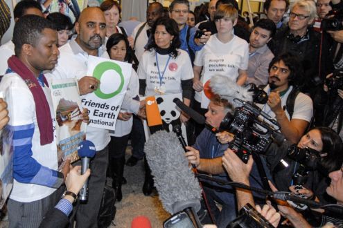 November 2013 Friends of the Earth, together with Greenpeace, WWF, Oxfam, Action Aid, Jubilee South, 350.org and hundreds of climate activists walked out of the climate talks in Warsaw in protest against shameful inaction from developed countries.