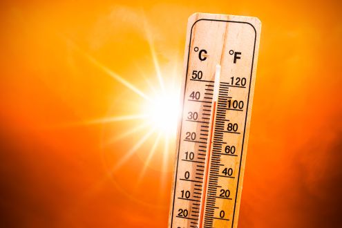 Thermometer during heatwave