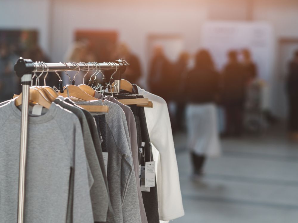 Microfibres: do these clothes contain plastic?