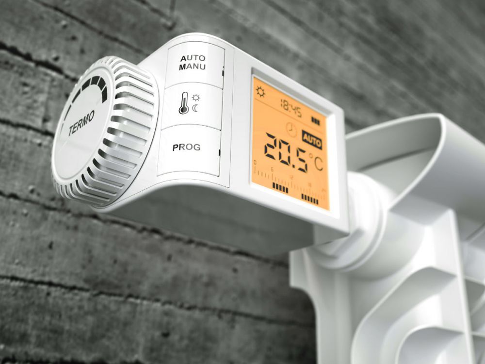 Radiator thermostat controller on heater