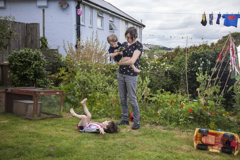 Jo-Ann-Crews with family in garden