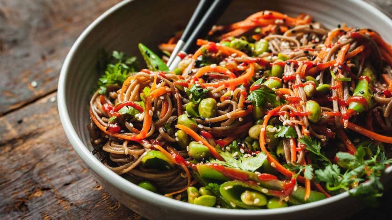Vegetables with soba noodles
