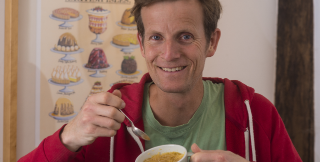 Ian Cummings, Great British Bake Off finalist, enjoys his energy-saving Mojito cake